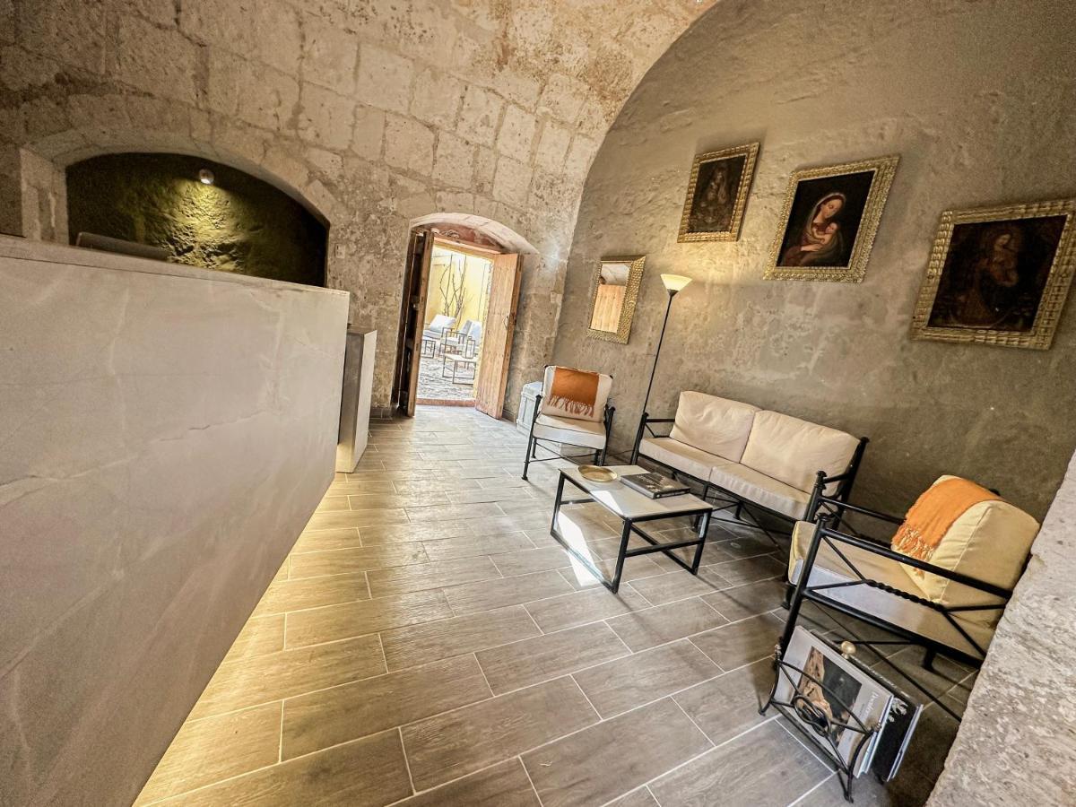 Hotel Piru Wasi Yanahuara Bagian luar foto